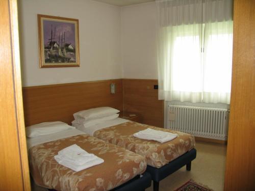 Hotel Oasi Trento Exterior foto