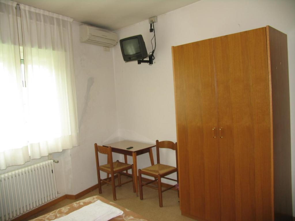 Hotel Oasi Trento Exterior foto